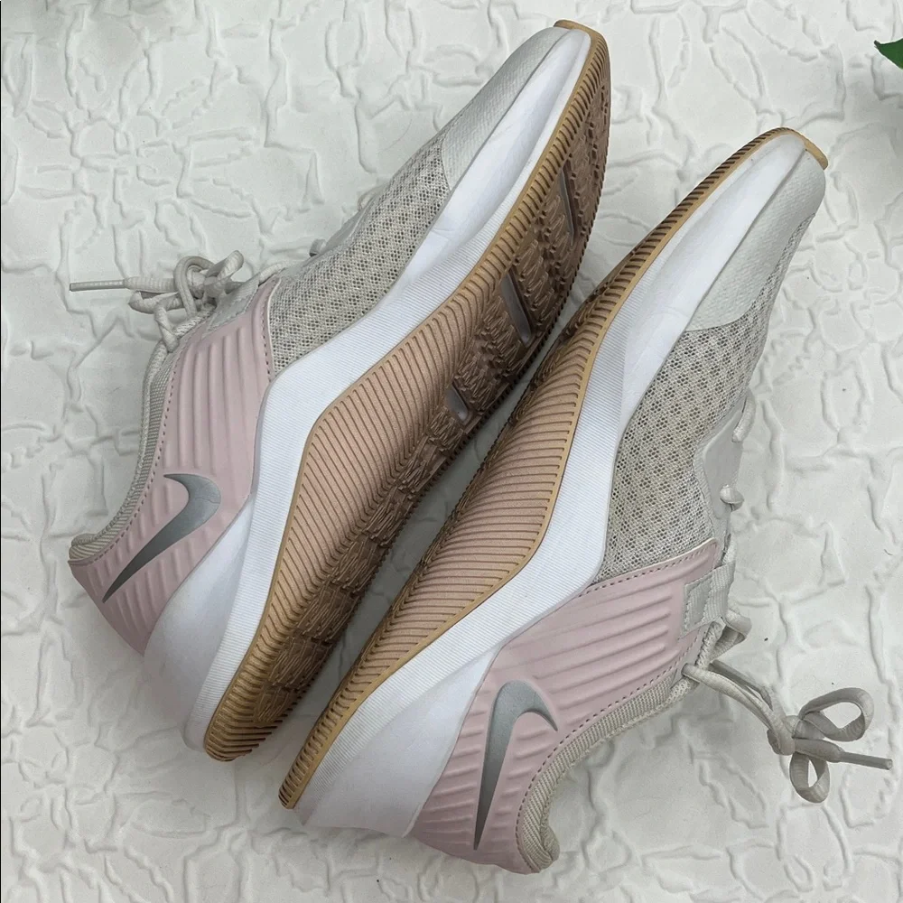 Nike Trainers Pink and White Sneakers